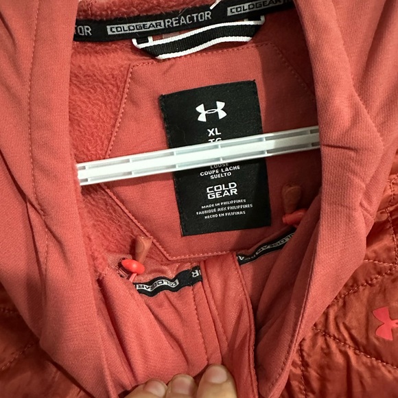 Under armour XL - Picture 3 of 3
